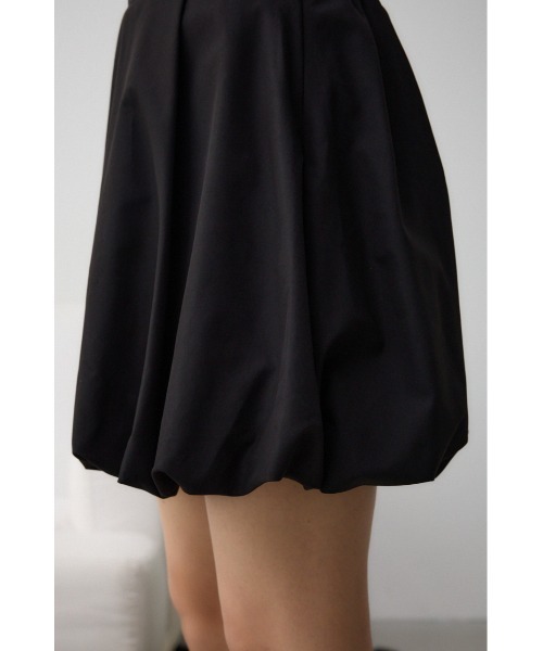 AZUL by moussy（アズールバイマウジー）の「バルーンミニキュロットパンツ（スカート・レディース・ブラック/グレー・SMALL/MEDIUM）」の12枚目の写真