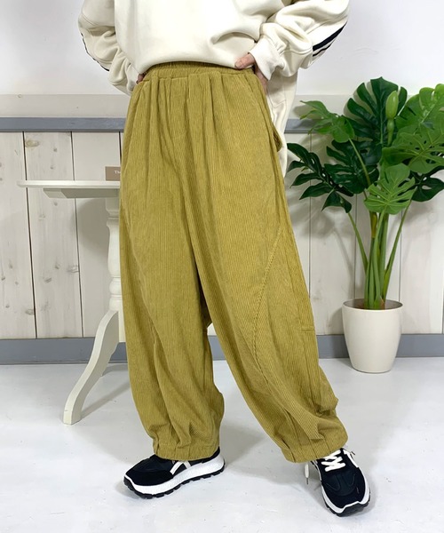 CRB（シーアールビー）の「コーデュロイカーブパンツ（カーゴパンツ・レディース・ライム/アイボリー/カーキ/チャコールグレー/ブラック/ブルー・F）」の11枚目の写真