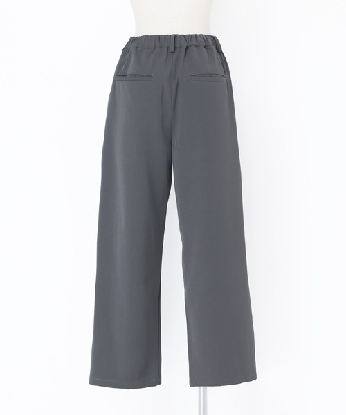 kOhAKU（コハク）の「『ジップデザインスラックス』（スラックス・レディース・チャコール/ブラック・1/2）」の8枚目の写真