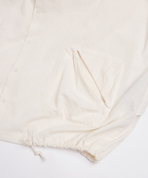 Dulcamara(ドゥルカマラ)の「ワイドフーディーシャツ(パーカー・メンズ・レッド/キナリ/スミクロ・0/1)」の15枚目の写真