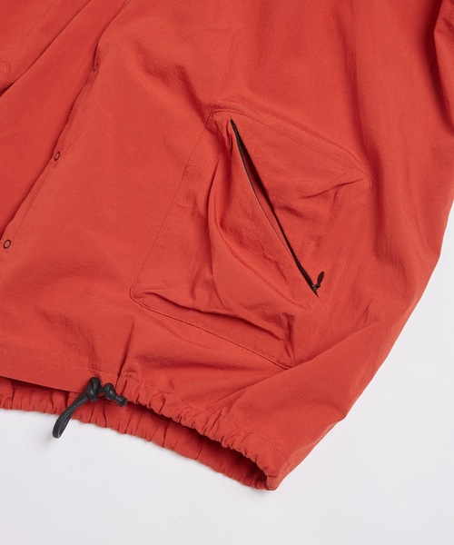 Dulcamara(ドゥルカマラ)の「ワイドフーディーシャツ(パーカー・メンズ・レッド/キナリ/スミクロ・0/1)」の19枚目の写真