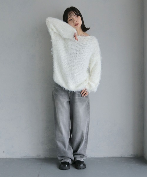 cheriella(シェリエラ)の「【cheriella】オーバーサイズシャギーニットプルオーバー(ニット/セーター・レディース・ホワイト/ブラック/パープル/ブラウン・M)」の12枚目の写真