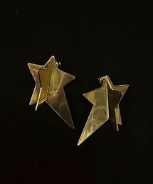 UND UNIQUE STAR MOTIF PIERCE