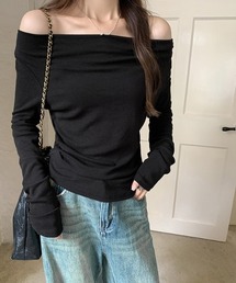 ドレープネック長袖Tシャツ