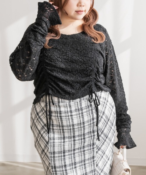 CLETTE(クレット)の「ドロストリボンレースプルオーバー(Tシャツ/カットソー・レディース・アイボリー/ブラック/ホワイト・LL/3L/4L)」の5枚目の写真
