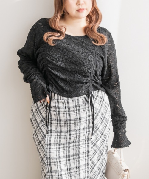 CLETTE(クレット)の「ドロストリボンレースプルオーバー(Tシャツ/カットソー・レディース・アイボリー/ブラック/ホワイト・LL/3L/4L)」の4枚目の写真