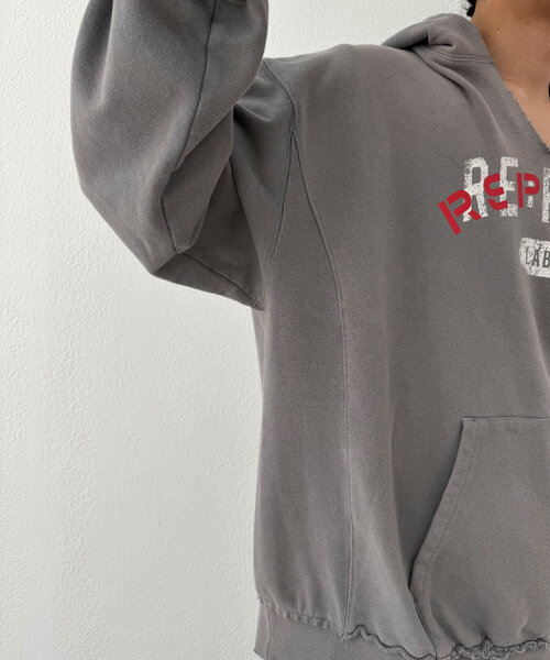 RePRODUCTION LABEL（リプロダクションレーベル）の「【RePRODUCTION LABEL / リプロダクションレーベル】スキッパーフーディー（パーカー・レディース・ブルー/チャコールグレー・FREE）」の14枚目の写真