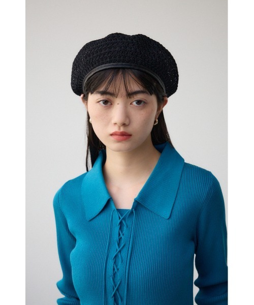 AZUL by moussy(アズールバイマウジー)の「パイピングサーモベレー(ハンチング/ベレー帽・レディース・ブラック/ベージュ・FREE)」の3枚目の写真