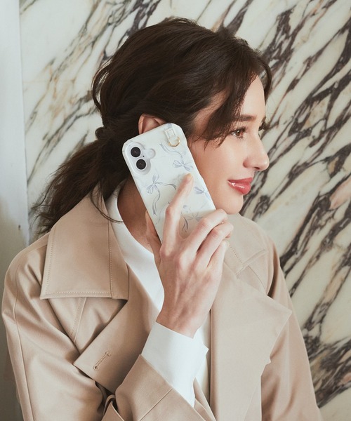 Maison de FLEUR（メゾンドフルール）の「リボンプリントアイフォン16ケース（スマホケース/カバー・レディース・ブラック/グレイッシュブルー/ピンク・FREE）」の11枚目の写真