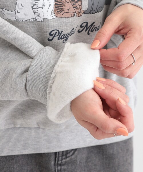 Cutie Blonde(キューティーブロンド)の「【あったか/S-LL】選べる2柄 裏起毛スウェット(スウェット・レディース・グレー系1/ライトグレー系・04/01/02/03)」の7枚目の写真