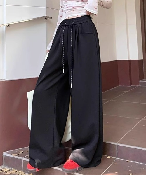 ampm（エーエムピーエム）の「【ampm】スーパーワイドリラックススウェットパンツ（スウェットパンツ・レディース・ブラック/グレー/レッド/ライトグレー・FREE）」の6枚目の写真