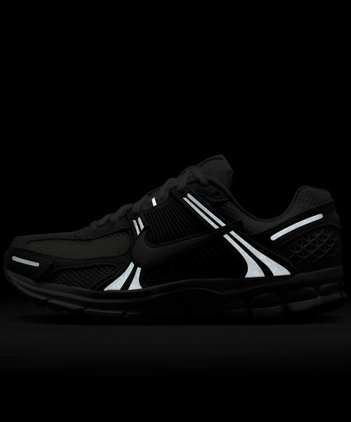 セール】ナイキ ズーム ボメロ 5 ウィメンズシューズ / Nike