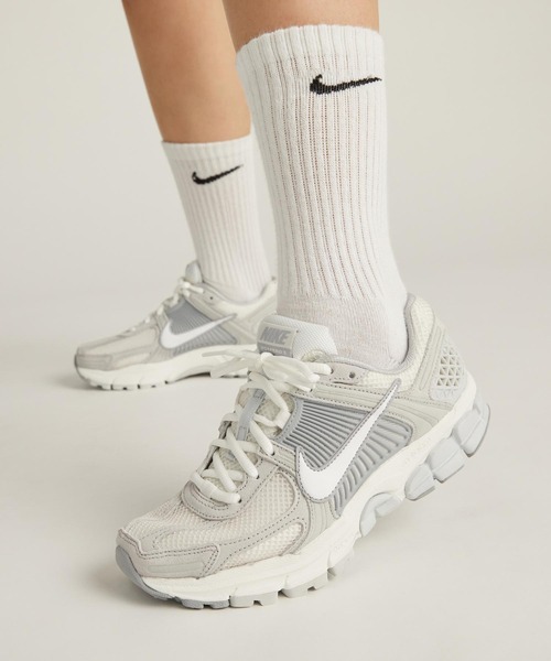 ナイキ ウィメンズ ズーム ボメロ5 NIKE ZOOM VOMERO NIKE WOMENS ZOOM VOMERO 5 / ナイキ ウィメンズ ズーム ボメロ