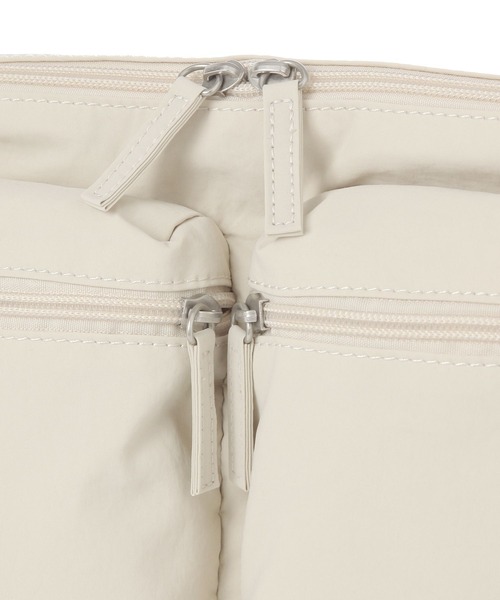 studio CLIP（スタディオクリップ）の「【軽量】ナイロン軽らくショルダーバッグ（ショルダーバッグ・レディース・キャメル/ライトベージュ/ブラック・FREE）」の16枚目の写真