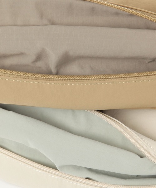 studio CLIP（スタディオクリップ）の「【軽量】ナイロン軽らくショルダーバッグ（ショルダーバッグ・レディース・キャメル/ライトベージュ/ブラック・FREE）」の19枚目の写真