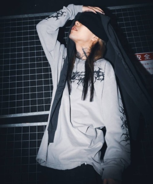 FR(13)NDS（フレンズ）の「FR(13)NDS/フレンズ/Tribal LS TEE（Tシャツ/カットソー・メンズ・ベージュ/ブラック・F）」の3枚目の写真