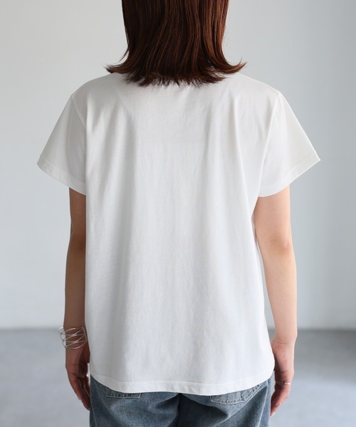 Riberry(リベリー)の「発砲プリントメタリックロゴTシャツ(Tシャツ/カットソー・レディース・チャコールグレー/ホワイト/ミント・FREE)」の6枚目の写真