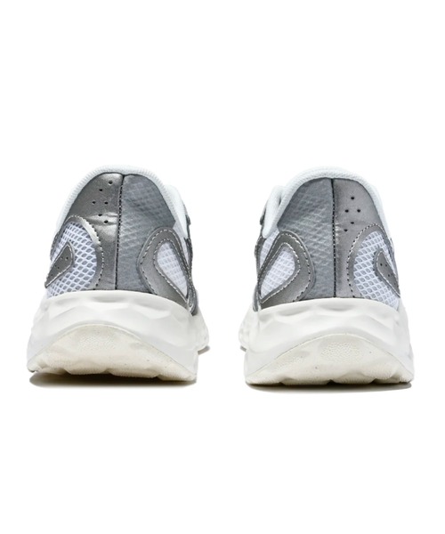 セール】【New Balance／ニューバランス】NB WARISTS4 D フレッシュ