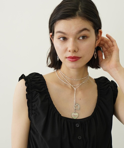 MILKFED.（ミルクフェド）の「BEADS AND HEART CHARMS NECKLACE（チョーカー・レディース・グリーン/レッド/ホワイト・ONE SIZE）」の15枚目の写真
