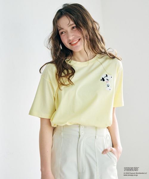 PEANUTS(ピーナッツ)の「【PEANUTS/ピーナッツ】SNOOPY/スヌーピーワンポイントサガラ刺繍半袖Tシャツ(Tシャツ/カットソー・レディース・ピンク/ベージュ/ネイビー/杢グレー/イエロー/ブラック・M/L/LL/3L)」の19枚目の写真