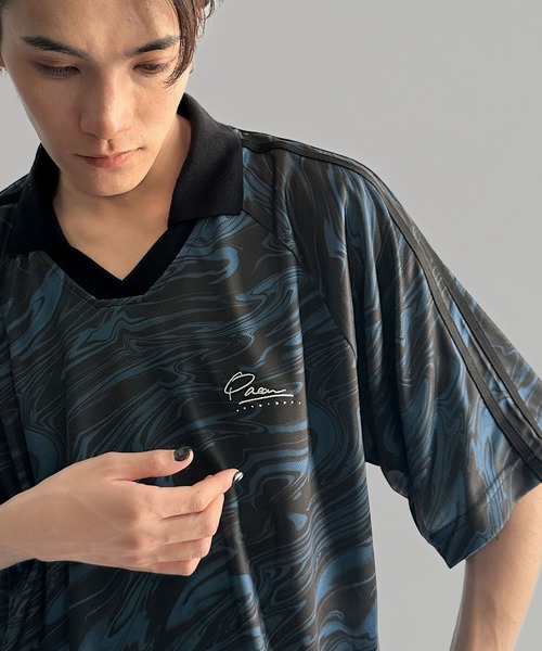 Java(ジャバ)の「《JaVaジャバコラボ》「私戦を制す。」ラインストーン使い総柄ゲーム半袖Tシャツ(Tシャツ/カットソー・メンズ・ブラウン/ブルー・MEDIUM/LARGE/SMALL)」の3枚目の写真