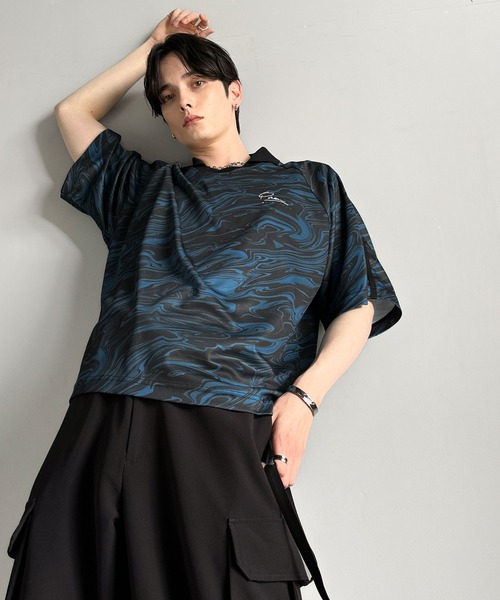 Java(ジャバ)の「《JaVaジャバコラボ》「私戦を制す。」ラインストーン使い総柄ゲーム半袖Tシャツ(Tシャツ/カットソー・メンズ・ブラウン/ブルー・MEDIUM/LARGE/SMALL)」の5枚目の写真