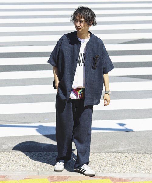 JOURNAL STANDARD relume（ジャーナルスタンダード　レリューム）の「TECH CANVAS バンドカラー 半袖シャツ（シャツ/ブラウス・メンズ・ブラック/アイボリー/クリアブルー/ライトグレー・SMALL/MEDIUM/LARGE）」の9枚目の写真