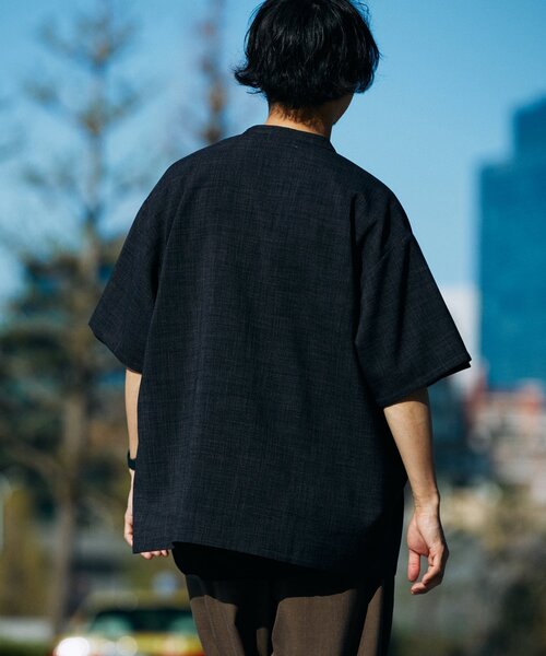 JOURNAL STANDARD relume（ジャーナルスタンダード　レリューム）の「TECH CANVAS バンドカラー 半袖シャツ（シャツ/ブラウス・メンズ・ブラック/アイボリー/クリアブルー/ライトグレー・SMALL/MEDIUM/LARGE）」の14枚目の写真