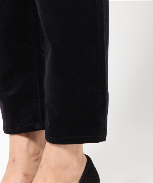ikka(イッカ)の「コーデュロイテーパードパンツ(その他パンツ・レディース・オフホワイト/ネイビー/ベージュ・MEDIUM/LARGE)」の7枚目の写真