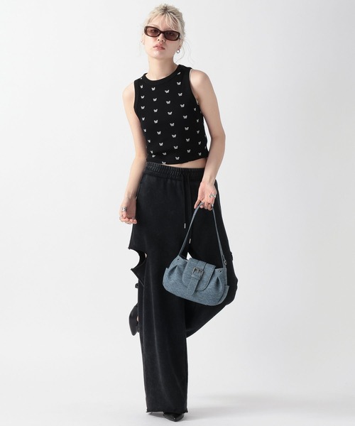 FOREVER 21(フォーエバー トゥエンティーワン)の「【2025SS】刺繍アメスリタンク(タンクトップ・レディース・ブラック系その他/ホワイト×ピンク/ホワイト×ネイビー/ブラック/ホワイト×レッド・MEDIUM/SMALL)」の16枚目の写真