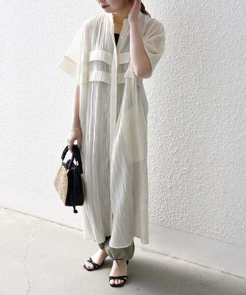 SHIPS any（シップス エニィ）の「SHIPS any:〈洗濯機可能〉ピンタック ジャカード シャツ ワンピース（シャツワンピース・レディース・チャコールグレー/ナチュラル・ONE SIZE）」の10枚目の写真