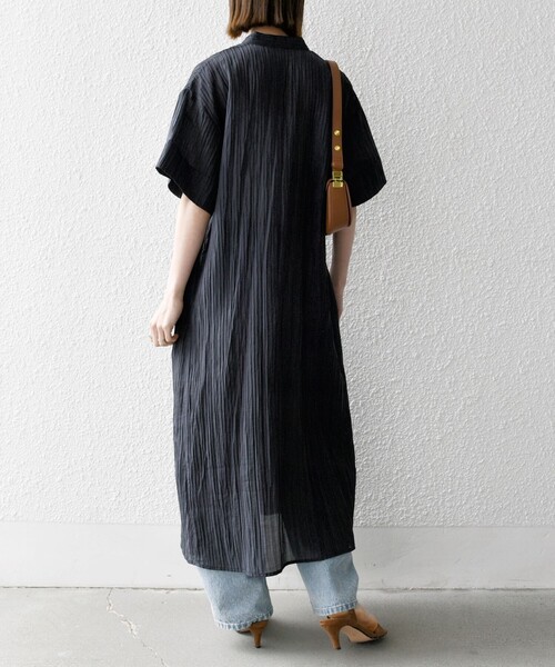 SHIPS any（シップス エニィ）の「SHIPS any:〈洗濯機可能〉ピンタック ジャカード シャツ ワンピース（シャツワンピース・レディース・チャコールグレー/ナチュラル・ONE SIZE）」の16枚目の写真