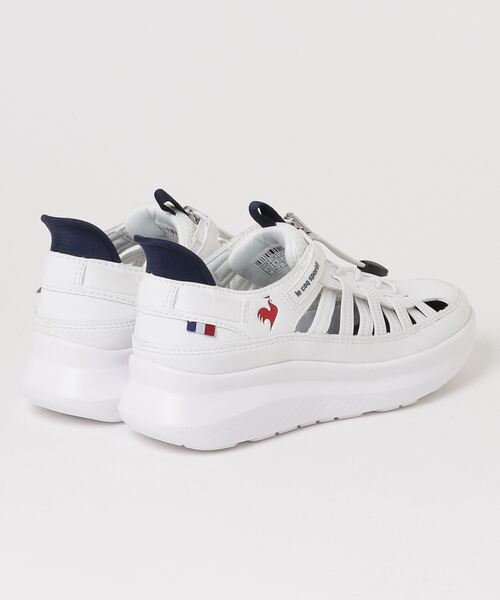 le coq sportif(ルコックスポルティフ)の「LCS マルヌ サマースニーカー SI(さっと履ける/軽量/消臭)(スニーカー・レディース・ブラック系/ホワイト×ネイビー/ベージュ系その他・22.5cm/23.5cm/24.5cm/23.0cm/24.0cm/25.0cm)」の18枚目の写真