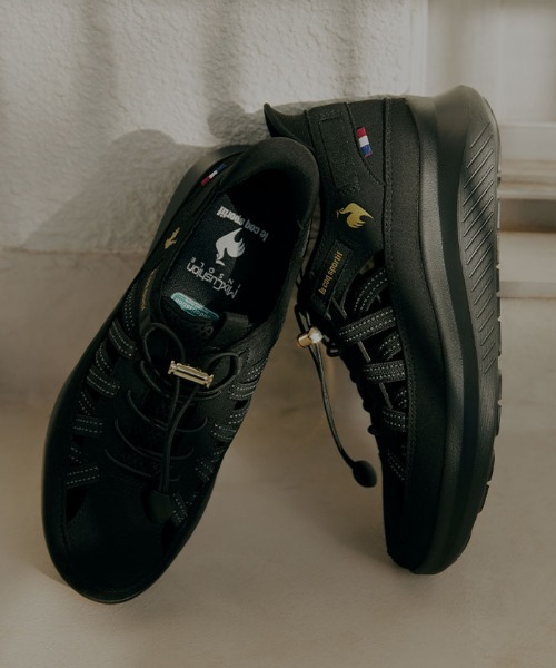 le coq sportif(ルコックスポルティフ)の「LCS マルヌ サマースニーカー SI(さっと履ける/軽量/消臭)(スニーカー・レディース・ブラック系/ホワイト×ネイビー/ベージュ系その他・22.5cm/23.5cm/24.5cm/23.0cm/24.0cm/25.0cm)」の21枚目の写真