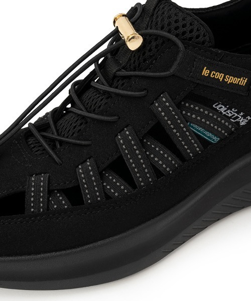 le coq sportif(ルコックスポルティフ)の「LCS マルヌ サマースニーカー SI(さっと履ける/軽量/消臭)(スニーカー・レディース・ブラック系/ホワイト×ネイビー/ベージュ系その他・22.5cm/23.5cm/24.5cm/23.0cm/24.0cm/25.0cm)」の5枚目の写真