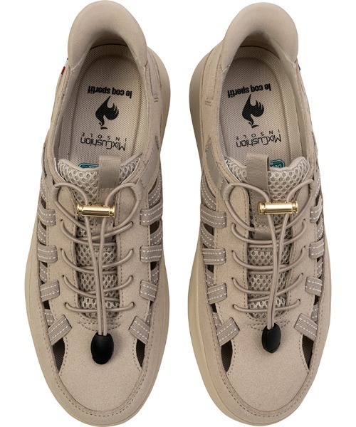 le coq sportif(ルコックスポルティフ)の「LCS マルヌ サマースニーカー SI(さっと履ける/軽量/消臭)(スニーカー・レディース・ブラック系/ホワイト×ネイビー/ベージュ系その他・22.5cm/23.5cm/24.5cm/23.0cm/24.0cm/25.0cm)」の9枚目の写真