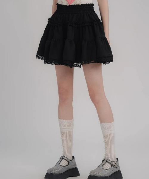 gossip！ロサンゼルス（ゴシップロサンゼルス）の「レトロ風 レースフリルティアードミニスカート（スカート・レディース・ホワイト/ブラック・FREE）」の7枚目の写真