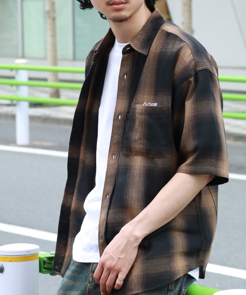 GERRY（ジェリー）の「【GERRY/ジェリー】 オンブレチェック 半袖シャツ（シャツ/ブラウス・メンズ・ブラック/マルチ/ホワイト/ブラウン・M/L/LL）」の3枚目の写真