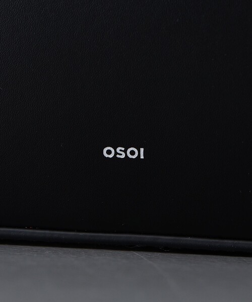 OSOI（オソイ）の「＜OSOI＞BOAT WIDE バッグ（ショルダーバッグ・レディース・オフホワイト/ブラック/ダークブラウン・FREE）」の14枚目の写真
