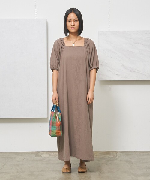 J.PRESS YORK STREET(ジェイプレスヨークストリート)の「【WOMEN】コットンワッシャーリラックス ワンピース(ワンピース・レディース・オレンジ系/ブラウン系/ピーコックグリーン系/ネイビー系・F)」の2枚目の写真