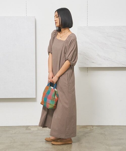 J.PRESS YORK STREET(ジェイプレスヨークストリート)の「【WOMEN】コットンワッシャーリラックス ワンピース(ワンピース・レディース・オレンジ系/ブラウン系/ピーコックグリーン系/ネイビー系・F)」の14枚目の写真