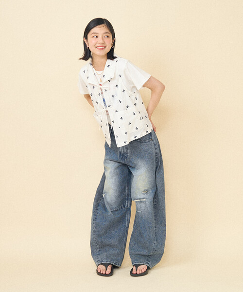 FREAK'S STORE（フリークスストア）の「インド 小花刺繍 襟付きリボンベスト＜セットアップ対応＞（ベスト・レディース・オフホワイト/ブルー/ブラック・ﾌﾘ-）」の6枚目の写真