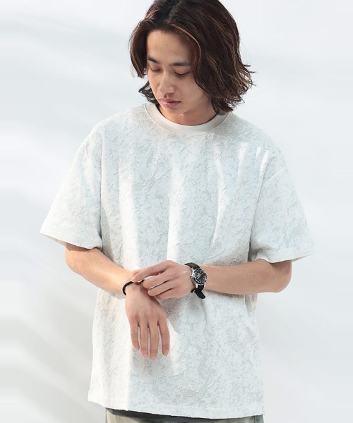 WOODENDOLL(ウッディンドール)の「WOODENDOLL ダメージ×プリント クルーネック 半袖 Tシャツ(Tシャツ/カットソー・メンズ・ブラック/ホワイト・-)」の1枚目の写真
