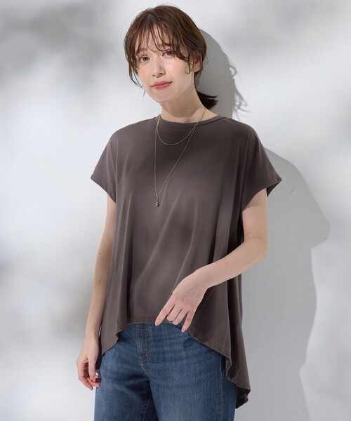 ANY(エニィ)の「シルケットスムースチュニック(Tシャツ/カットソー・レディース・ホワイト系/ブラック系/ダークブラウン系/イエロー系・4)」の3枚目の写真