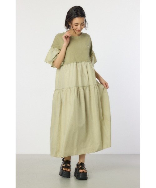 RODEO CROWNS WIDE BOWL（ロデオクラウンズワイドボウル）の「ピグメントドッキングティアードワンピース（ワンピース・レディース・グリーン/ブラック/ライトピンク/オフホワイト・FREE）」の3枚目の写真