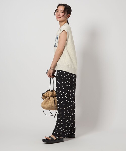 green label relaxing（グリーンレーベルリラクシング）の「【WEB限定】＜at ease＞ロゴ スウェット ノースリーブ プルオーバー（スウェット・レディース・ネイビー/ナチュラル・FREE）」の11枚目の写真