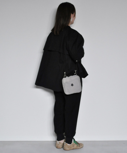 CLEDRAN(クレドラン)の「【軽量 ポケット多】CL3861 CHEVA POCKET SHOULDER ガジェット コスメ ポーチ(ショルダーバッグ・レディース・ブラック/ライトグレー/マスタード・FREE)」の20枚目の写真