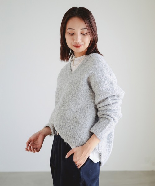 B:MING by BEAMS（ビーミングバイビームス）の「ロング Tシャツ × ブークレ ニット（ニット/セーター・レディース・オレンジ/ライトグレー/レッド/ブルー・ONE SIZE）」の13枚目の写真