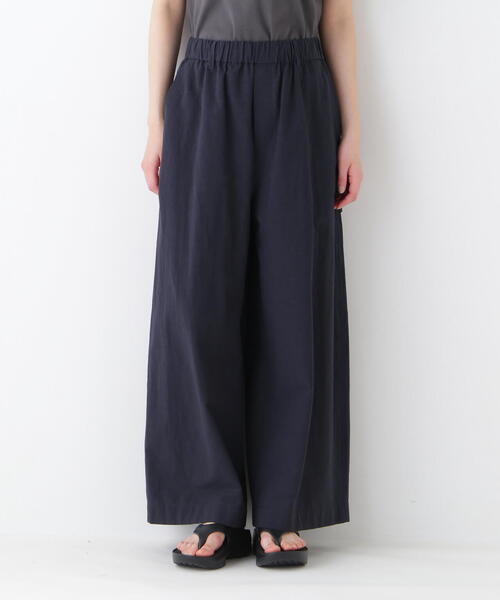 human woman（ヒューマンウーマン）の「◆コットンリネンウェザー近江晒シェフパンツ（その他パンツ・レディース・イエロー/ネイビー/ブラウン・SMALL/MEDIUM）」の8枚目の写真