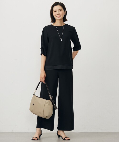 J.PRESS(ジェイプレス)の「【洗える・吸水速乾・接触冷感・セットアップ対応】Light ジョーゼット ブラウス(シャツ/ブラウス・レディース・ブラック系/ベージュ系/ネイビー系・11/9)」の5枚目の写真